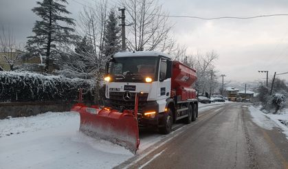 Sakarya, Kocaeli, Bartın ve Zonguldak'ta kar yağışı etkili oluyor