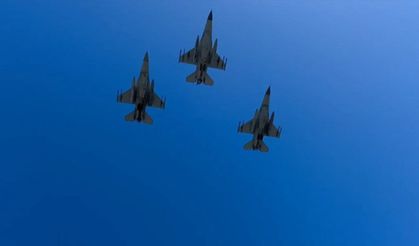 Osmaniye'de F-16'lardan kol uçuşu: Törenle kutlandı
