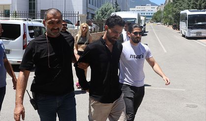 Denizli'de bıçaklı kavgada bir kişi hayatını kaybetti