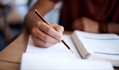 Milyonlarca öğrenci bekliyordu: YKS soru kitapçıkları ve cevap anahtarları erişime açıldı