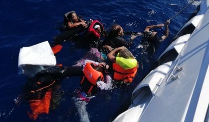 Datça açıklarında 74 göçmen kurtarıldı