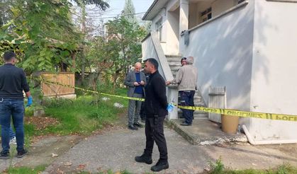 Sakarya'da evinde baygın bulunan kişi, hayatını kaybetti