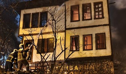 Safranbolu'da tarihi konak yandı