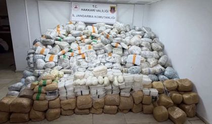 Hakkari'de 860 kilogram uyuşturucu madde ele geçirildi