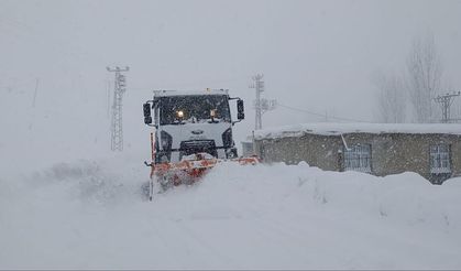 Şırnak'ta eğitime kar engeli: Okullar tatil edildi