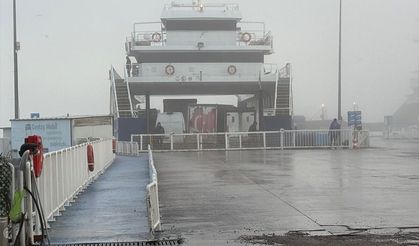 Çanakkale Boğazı sis nedeniyle transit gemi geçişlerine kapatıldı