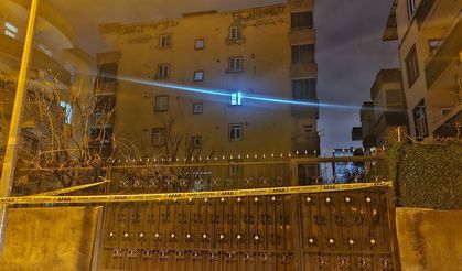 Kolonlardan ses geldi, 51 kişinin olduğu bina boşaltıldı