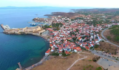 Bozcaada'ya bayramda bazı araçların geçişi yasaklandı
