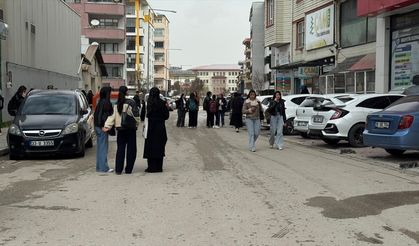 Bakan Kurum'dan Van'daki depreme ilişkin açıklama