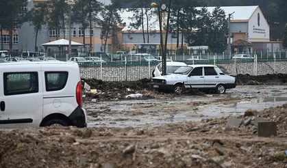 Devletten Osmaniye'deki selzedelere 2 milyon lira destek