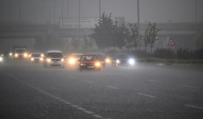 Ankara'da sağanak ve dolu etkili oluyor
