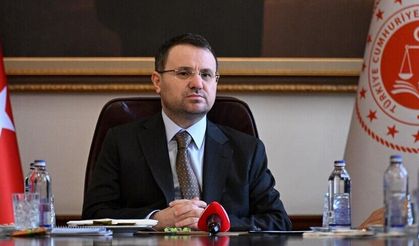 Bakan Gürlek: Deprem bağışlarına ilişkin iddialar sonuna kadar incelenecek