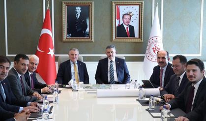 Bakan Bak, İçişleri Bakanı Çiftçi ile bir araya geldi