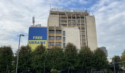 Kosova'da zelensky'e büyük tepki: Ukrayna bayrağı indirildi