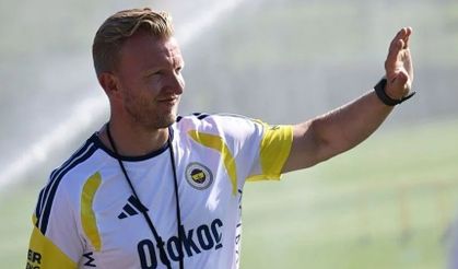 Fenerbahçe, İsmail Kartal sonrası Dirk Kuyt'ı açıkladı: İşte yeni görevi