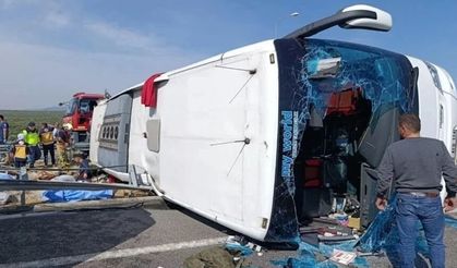 Manisa'da 11 kişinin öldüğü kazada otobüs ve tır şöförü tutuklandı