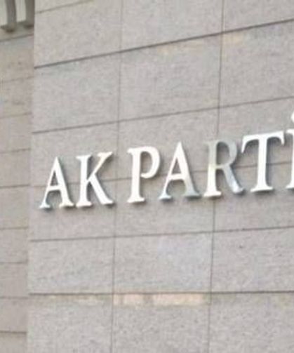 AK Parti'ye 2 isim daha katılıyor!