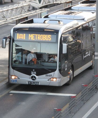 İstanbullular dikkat! 15 Temmuz'da metrobüs güzergâhı değişiyor