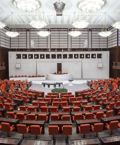 Meclis, mesaisine 'yeni anayasa' ile başlayacak