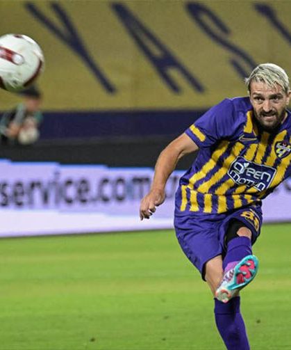 Caner Erkin futbolculuk kariyerini noktaladığını açıkladı
