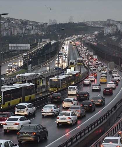 İstanbul'da trafik yıllık 10 milyar dolar kayba neden oluyor