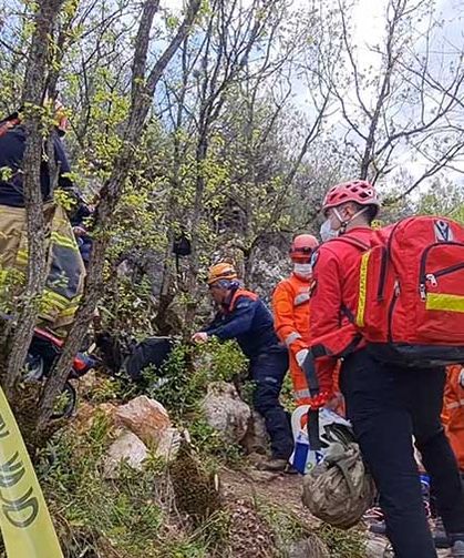 Bursa'da define aramak için mağaraya giren 3 kişi hayatını kaybetti