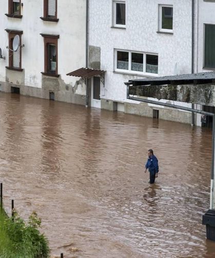 Almanya'da şiddetli yağış sele neden oldu