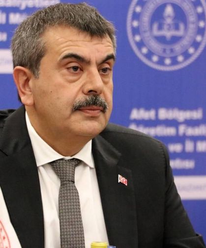 Milli Eğitim Bakanı açıkladı: Okullarda serbest kıyafet dönemi bitti