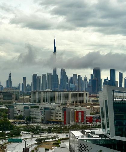 Lufthansa Group, Dubai uçuşlarını askıya alma süresini uzattı