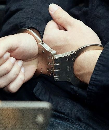 Kara para aklama soruşturmasında 10 gözaltı kararı