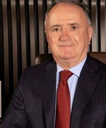 Çaykur Rizespor'un yeni başkanı Ali Zeki Saruhan oldu!