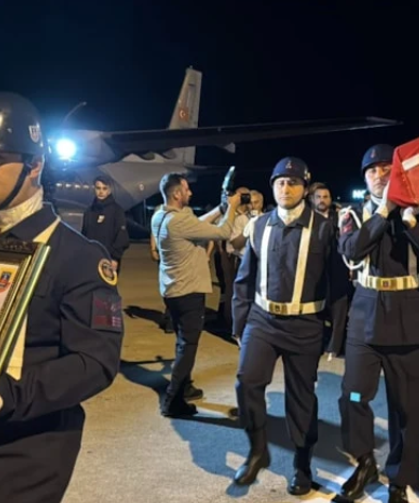 Şehit Uzman Çavuş Mehmet Demirbaş'ın naaşı memleketi Samsun'a ulaştı