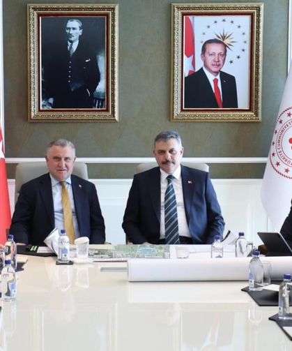 Bakan Bak, İçişleri Bakanı Çiftçi ile bir araya geldi