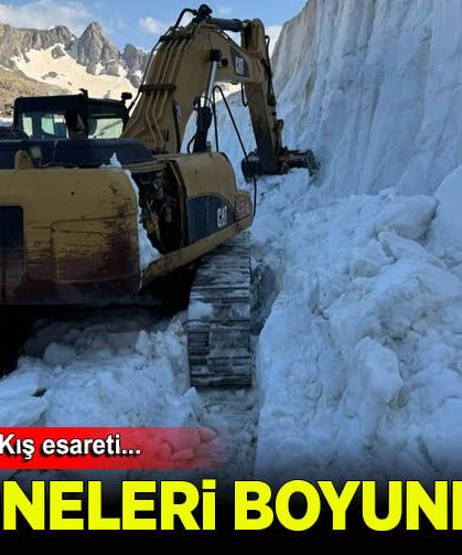 Temmuz ortasında kış esareti: Yüksekova’da 8 metrelik kar tünelleri, iş makinesi içinde kayboldu