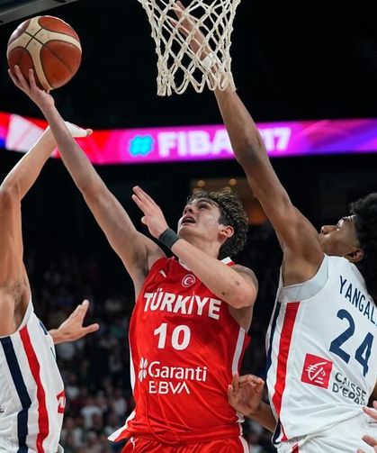 U17 Erkek Basketbol Milli Takımımız Dünya Kupası'nda yarı finalde