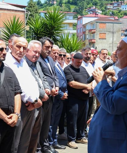 Zekeriya Tüfekçi, Rize'de dualarla toprağa verildi