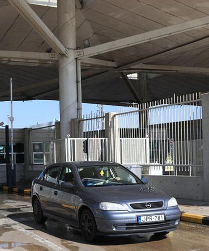 O yanlıştan dönüldü! Bakanlıktan resmi açıklama: Yabancı Plakalı Aracı Türkiye'de kimler kullanabilir?