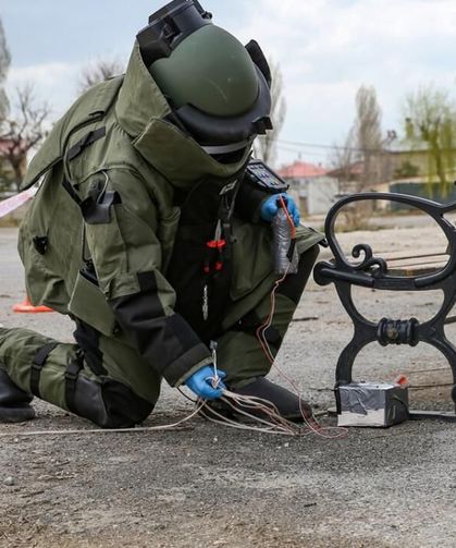 Berlin'de İkinci Dünya Savaşı'ndan kalma bomba bulundu