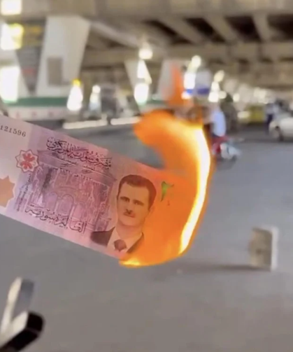 Suriye'de eski banknotların geçerlilik süresi doldu