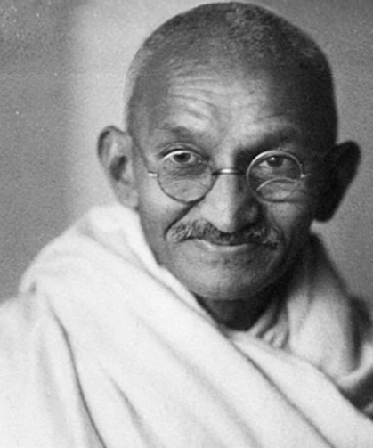 Gandhi'nin el yazısı notları 1,7 milyon dolara satıldı