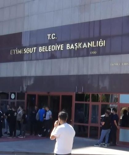 Etimesgut Belediye Başkan Yardımcısı Kerimoğlu'nun uyuşturucu testi pozitif çıktı