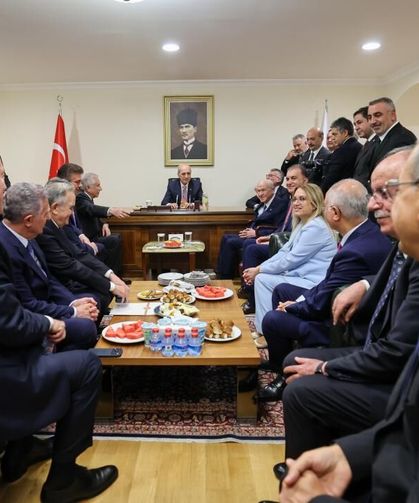 TBMM Başkanı Numan Kurtulmuş, kulisleri ziyaret etti