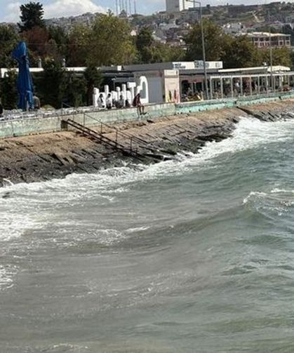 Tekirdağ'da poyraz iki gündür deniz ulaşımını olumsuz etkiliyor