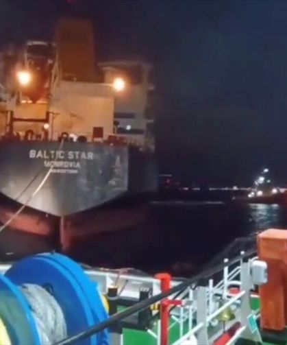 Çanakkale Boğazı'nda arızalanan gemi güvenli bölgeye çekildi
