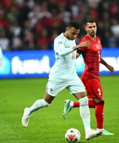 A Milli Futbol Takımımız, Fransa'ya mağlup oldu