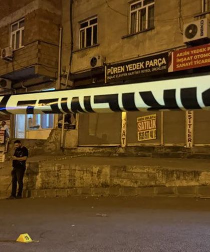 Diyarbakır’da silahlı kavga: 3 kişi hayatını kaybetti