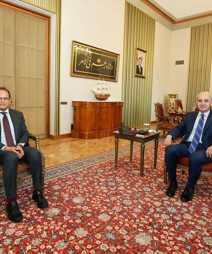 TBMM Başkanı Kurtulmuş, İtalya'nın Ankara Büyükelçisi Manzo'yu kabul etti