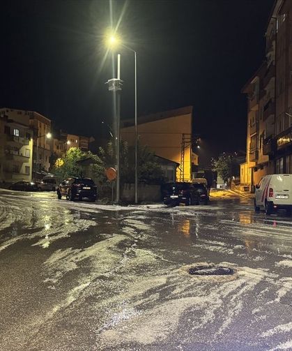 Bayburt'ta dolu etkili oldu