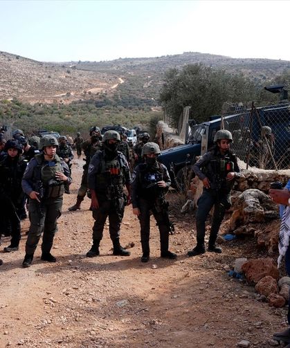İsrail ordusu Batı Şeria'daki Turmusayya beldesini "kapalı askeri bölge" ilan etti