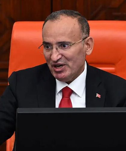 AK Parti Milletvekili Bekir Bozdağ TBMM'deki görevinden istifa etti